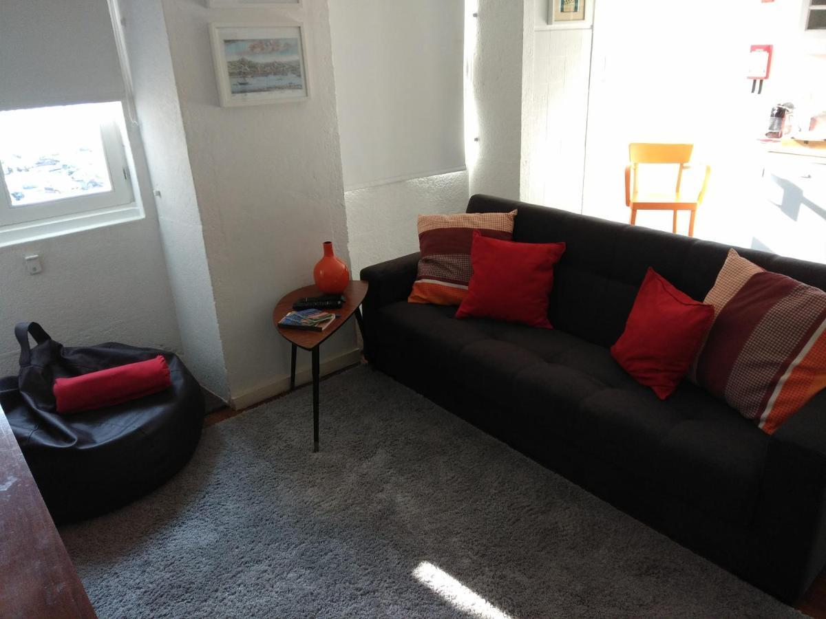 River Apartment-magnificent Views *